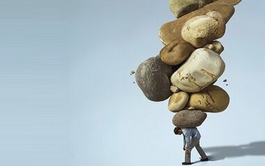Lumbar osteochondrosisaren garapenaren arrazoiak